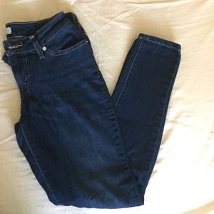 Levi Dark Blue Jeggings
